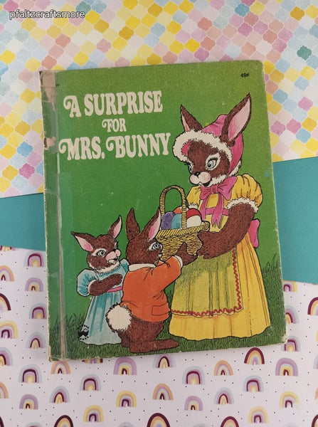 Vintage 1974 Wonder Books A Surprise For Mrs. Bunny Hardcover