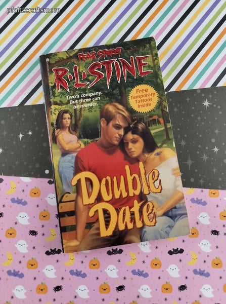Vintage 1994 1st Printing Fear Street: Double Date by R.L. Stine Softcover