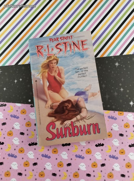 Vintage 1993 1st Printing Fear Street: Sunburn by R.L. Stine Softcover