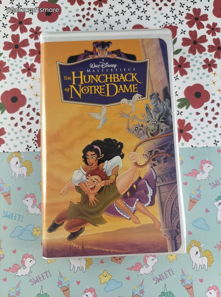 Vintage Walt Disney Masterpiece, The Hunchback of Notre Dame Clamshell VHS Tape, Great Shape