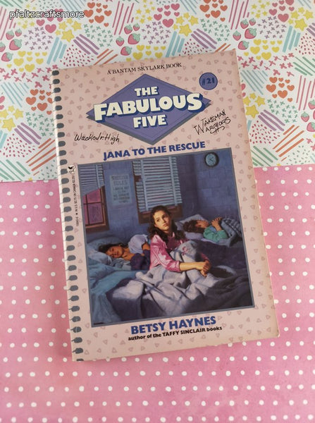 Vintage 1990 1st Printing The Fabulous Five: Jana to the Rescue Softcover