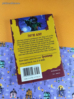 Vintage 1994 1st Printing R.L. Stine Goosebumps #20, The Scarecrow Walks at Midnight Softcover
