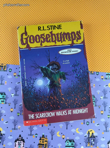 Vintage 1994 1st Printing R.L. Stine Goosebumps #20, The Scarecrow Walks at Midnight Softcover