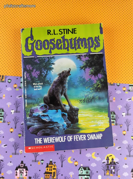 Vintage 1990's R.L. Stine Goosebumps #14, The Werewolf of Fever Swamp Softcover