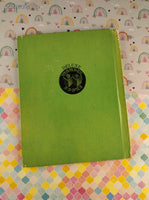 Rare HTF Vintage 1976 Wonder Book: Yogi Bear Mosquito Flying Day Hardcover
