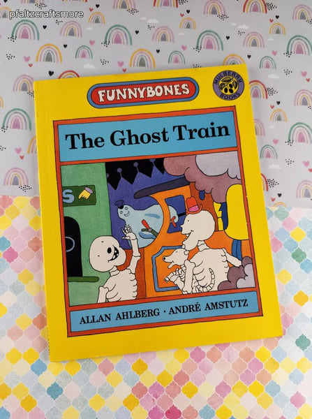 Vintage 1992 1st Printing Funnybones The Ghost Train Mulberry Books Softcover, Like New