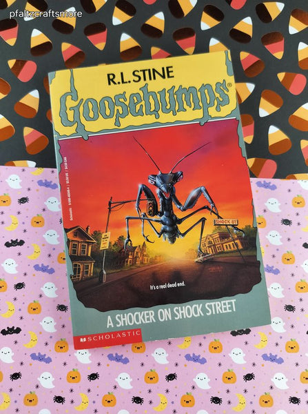 Vintage 1995 1st Printing R.L. Stine Goosebumps #35, A Shocker on Shock Street Softcover