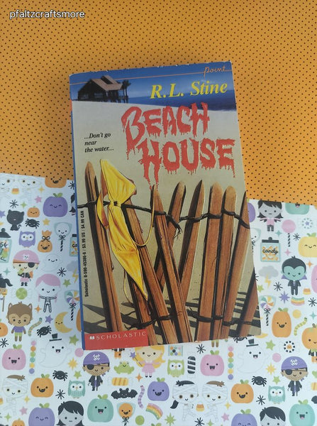 Vintage 1990's Scholastic Beach House by R.L. Stine Softcover