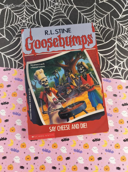 Vintage 1990's R.L. Stine Goosebumps #4, Say Cheese and Die! Softcover