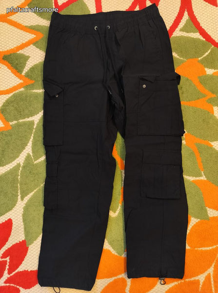 Women's No Boundaries Black Cargo Pants Sz Medium