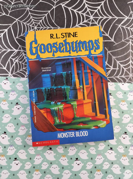 Vintage 1990's R.L. Stine Goosebumps #3, Monster Blood Softcover, Like New