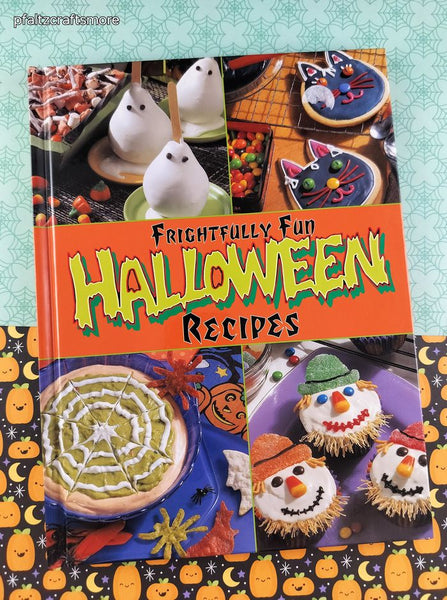 Vintage 2000 1st Printing Frightfully Fun Halloween Recipes Hardcover, Like New