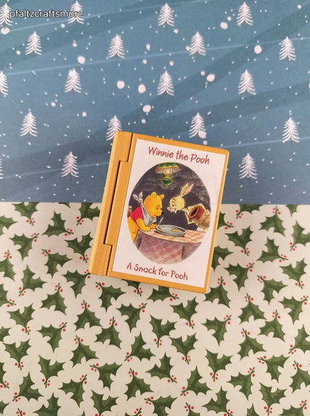 2009 Christmas Winnie the Pooh A Snack for Pooh Plastic Ornament