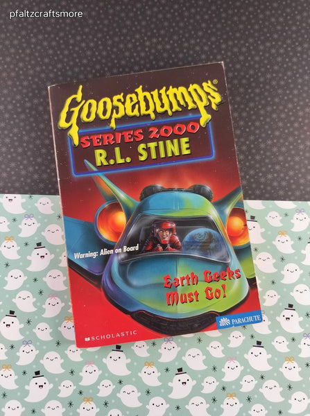 VTG 1999 Parachute Press 1st Printing Goosebumps Series 2000, Earth Geeks Must Go! Softcover