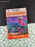 Vintage 1990's R.L. Stine Goosebumps #25, Attach of the Mutant Softcover