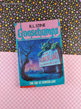 Vintage 1990's R.L. Stine Goosebumps #16, One Day at Horrorland Softcover