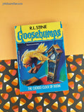 Vintage 1995 1st Scholastic Printing R.L. Stine Goosebumps #28, The Cuckoo Clock of Doom Softcover