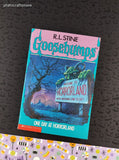 Vintage 1990's R.L. Stine Goosebumps #16, One Day At Horrorland Softcover