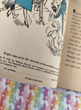 Vintage 1963 1st Printing Waggles and the Dog Catcher TW428 Scholastic Book Services Softcover