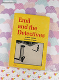 Vintage 1966 4th Printing Emil and the Detectives by Erich Kastner TX624 Scholastic Book Services Softcover