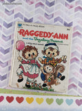 Vintage 1971 Whitman Tell-A-Tale, Raggedy Ann and the Tagalong Present Miniature Hardcover