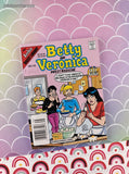 Vintage Archie's Betty & Veronica Digest #135 March 2003 Softcover, Like New