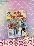 Vintage Archie's Betty & Veronica Digest #134 January 2003 Softcover, Like New