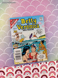 Vintage Archie's Betty & Veronica Digest #131 September 2002 Softcover, Like New