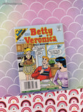 Vintage Archie's Betty & Veronica Digest #125 January 2002 Softcover, Like New