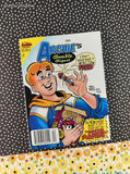 Archie Comics Archie's Double Digest #204 February 2010 Softcover, Like New