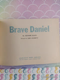 Vintage 1970 8th Printing Brave Daniel TW497 Scholastic Softcover