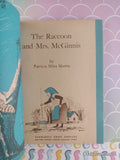 Vintage 1971 1st Printing The Racoon and Mrs. McGinnis TW2005 Scholastic Softcover, Like New