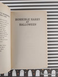 Vintage 2000 1st Printing Horrible Harry at Halloween by Suzy Kline Softcover