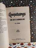 Vintage 1994 One Day at Horrorland Goosebumps #16 Softcover