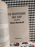 Vintage 1994 The Disappearing Bike Shop by Elvira Woodruff Softcover