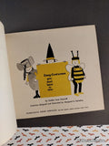 Vintage 1975 1st Printing Easy Costumes You Don't Have to Sew TJ3119 Scholastic Softcover