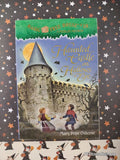 2003 Haunted Castle on Hallow's Eve Magic Tree House #30 Random House Softcover