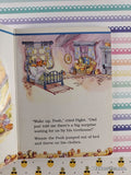 Vintage 1994 Winnie the Pooh and His Friends Blackberry Surprise Board Book Hardcover