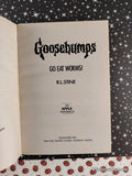 Vintage 1994 Go Eat Worms! Goosebumps #21 Softcover