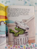 Vintage 1992 1st Printing Sesame Street: Oscar's New Neighbor Little Golden Book Hardcover, Like New