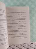 Vintage 2006 Washington Wax Museum #18 American Chillers Softcover, Like New *Signed*