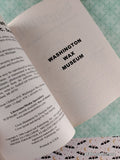 Vintage 2006 Washington Wax Museum #18 American Chillers Softcover, Like New *Signed*