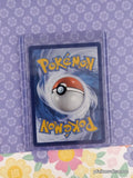 Pokemon TCG Machamp 068/165 Scarlet & Violet Holographic Card - NM